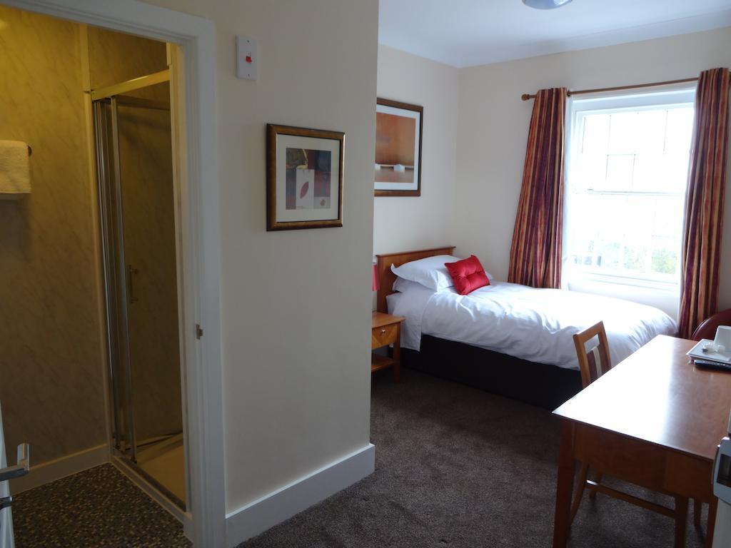 The Bull Hotel Barton in the Clay Room photo